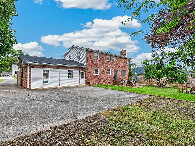 164 Timber Ridge Dr — Photo 31