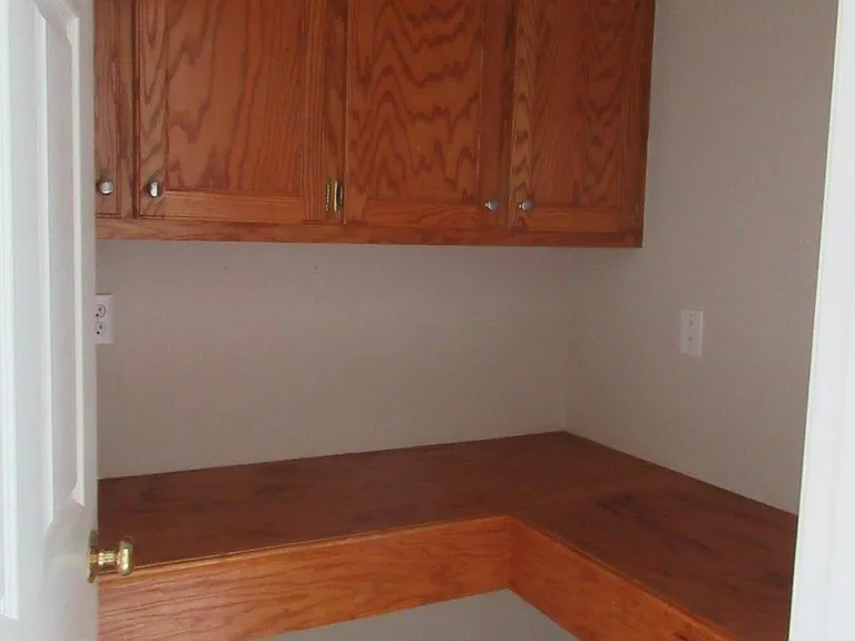 3590 Oleander Dr — Photo 20