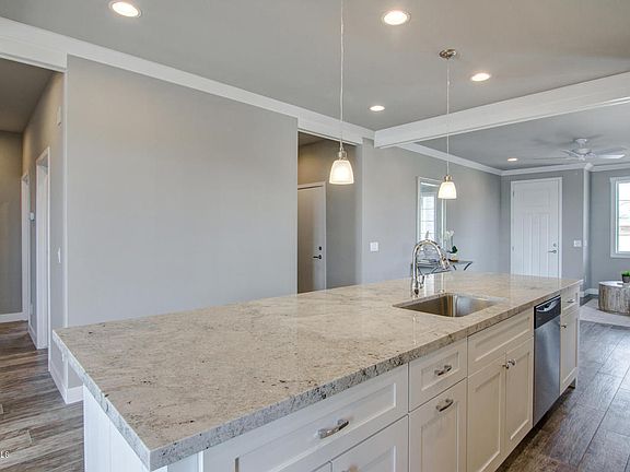 5th image of 11404 N 50th Ln