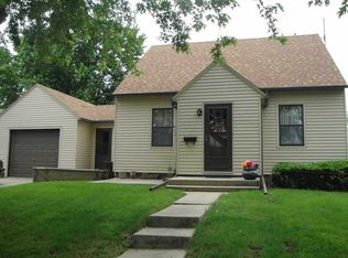 1523 7th Ave, De Witt, IA 52742