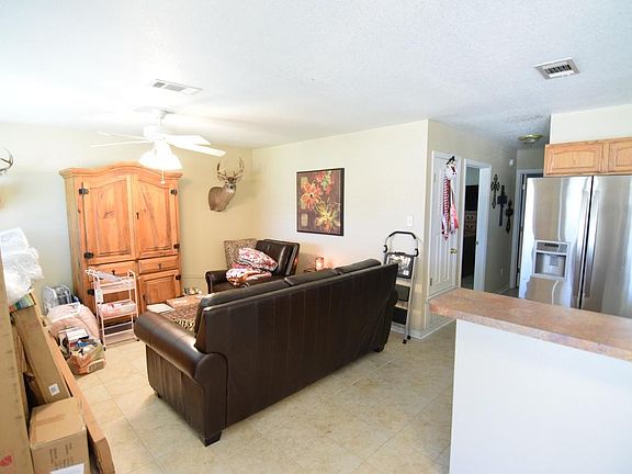 5th image of 157 Satch Dr #B