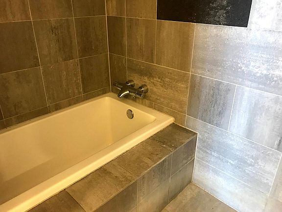 4th image of 3785 Wilshire Blvd APT 1102