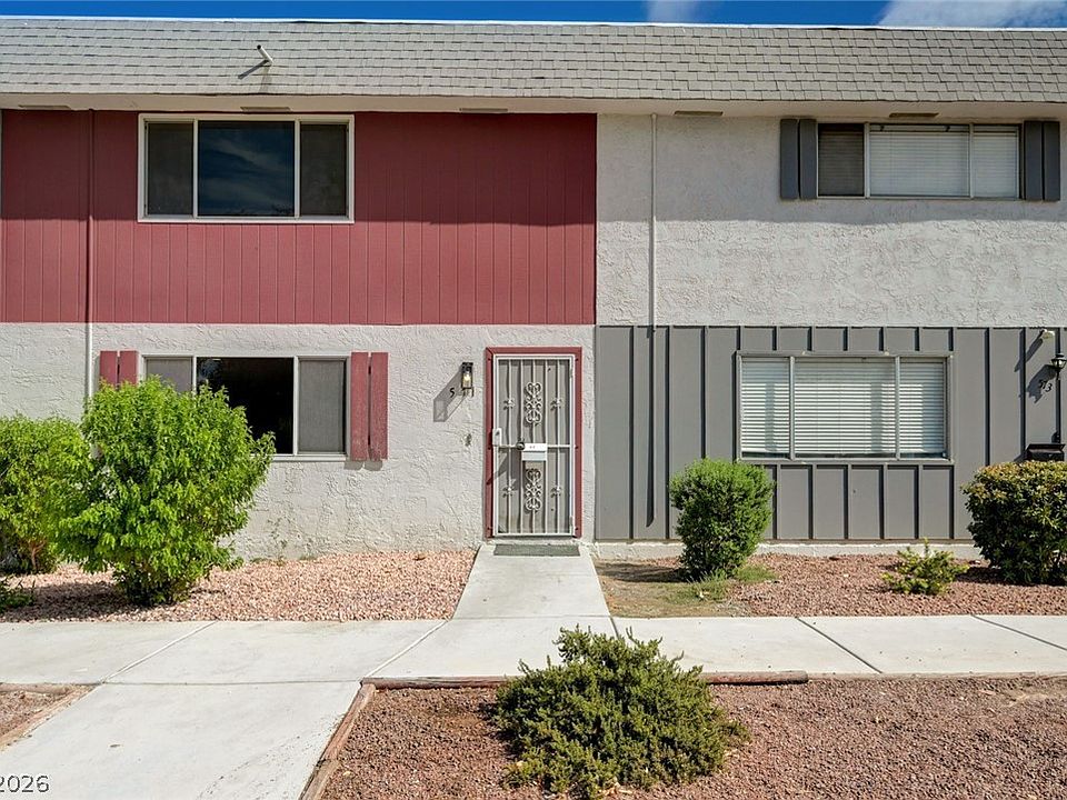 1st image of 571 Greenbriar Townhouse Way