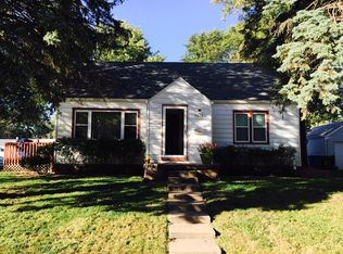 4615 Urbandale Ave, Des Moines, IA 50310