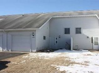 2304 Hillcrest Dr, Brainerd, MN 56401