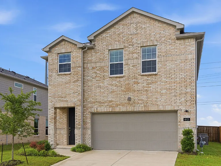 612 Rain Barrel Pl — Photo 2