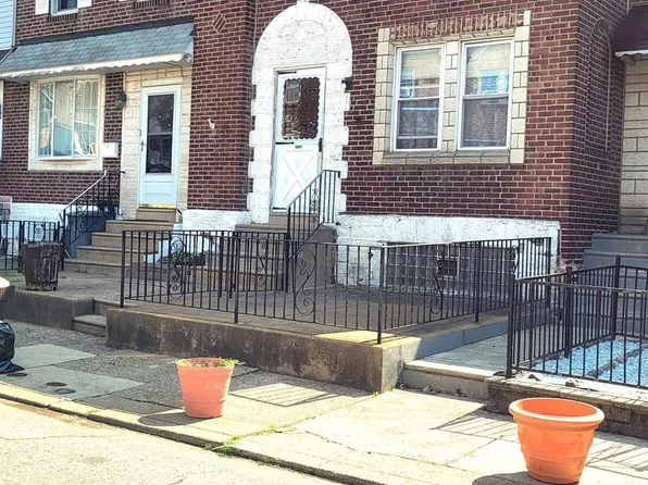 4231 Markland St, Philadelphia, PA 19124