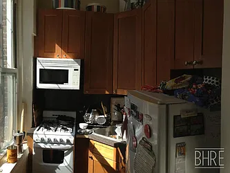 Rented by Brooklyn Heights Real Estate Inc
