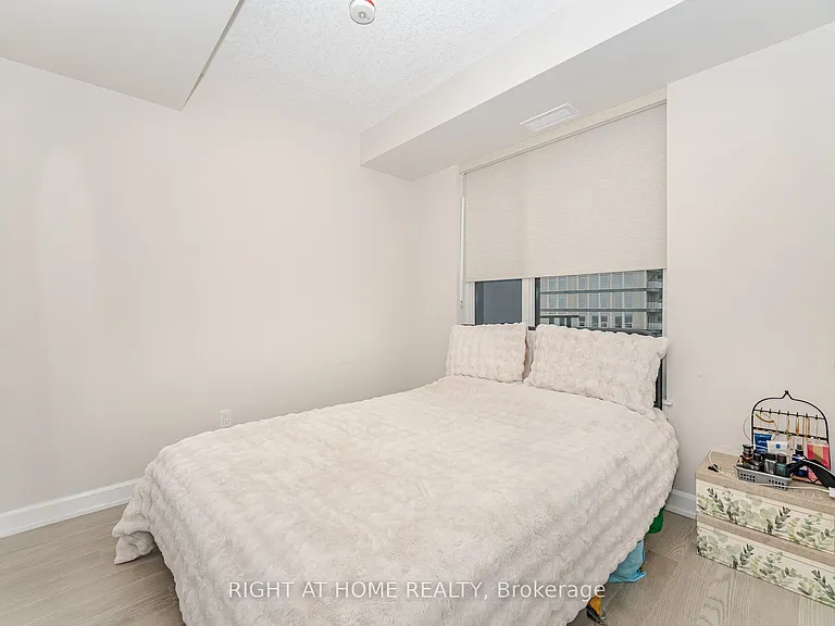 3220 William Coltson Ave #1808 — Photo 23