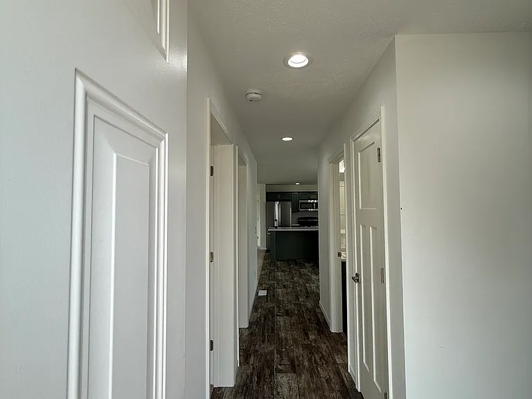 2999 Cherry St — Photo 2