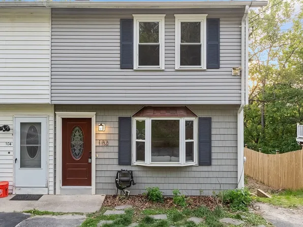 102 Loxwood St, Worcester, MA 01604