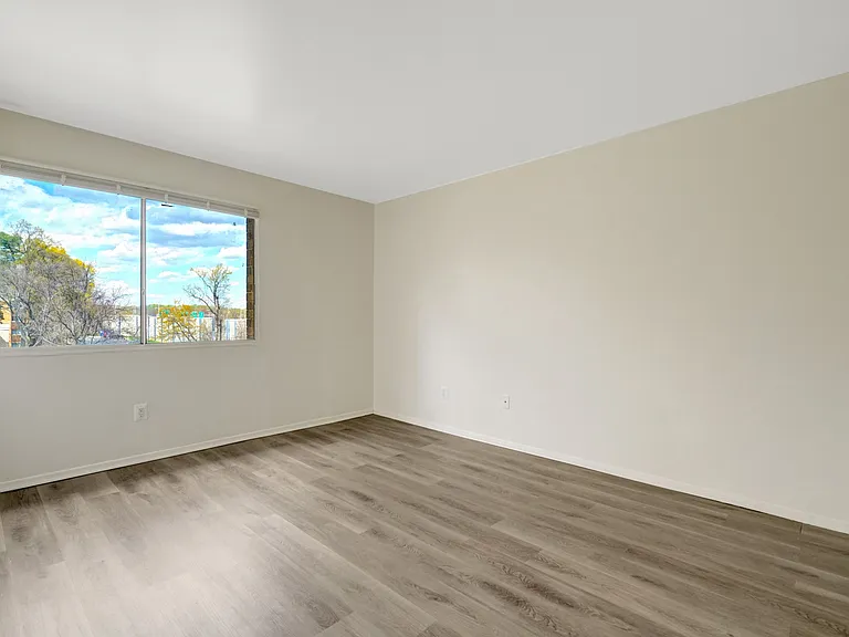 2904 Kings Chapel Rd — Photo 12