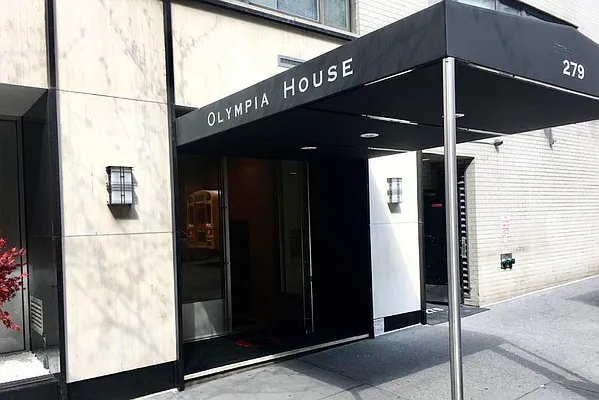 Rented by Olympia House Delaware LP | media 32