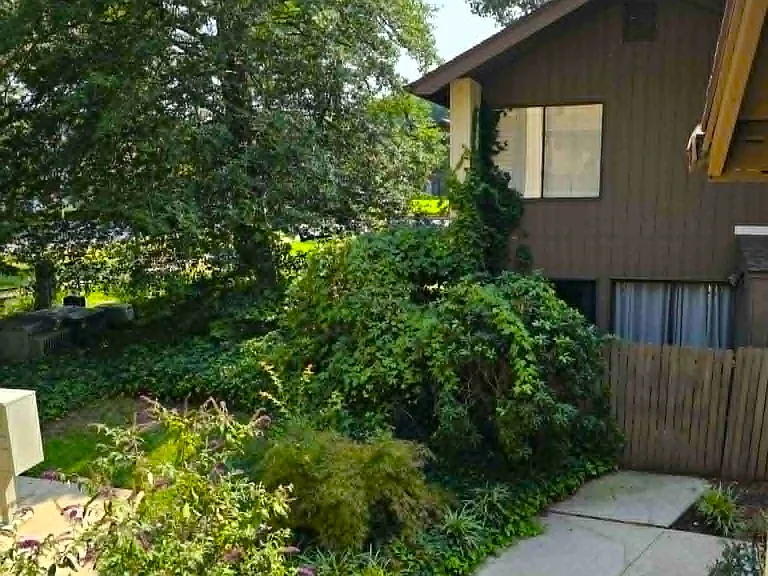231 Canal Park Dr — Photo 64