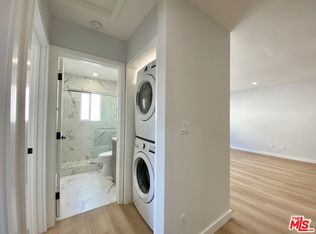3207 W 3rd St APT 3, Los Angeles, CA 90020