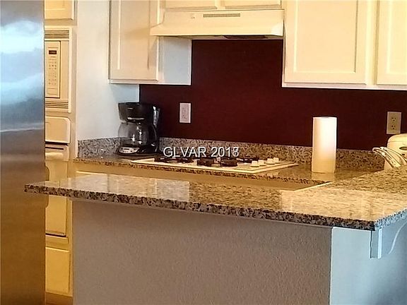 4th image of 79 E Agate Ave Unit 304