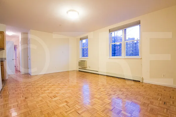 Rented by Twyford Real Estate | media 17