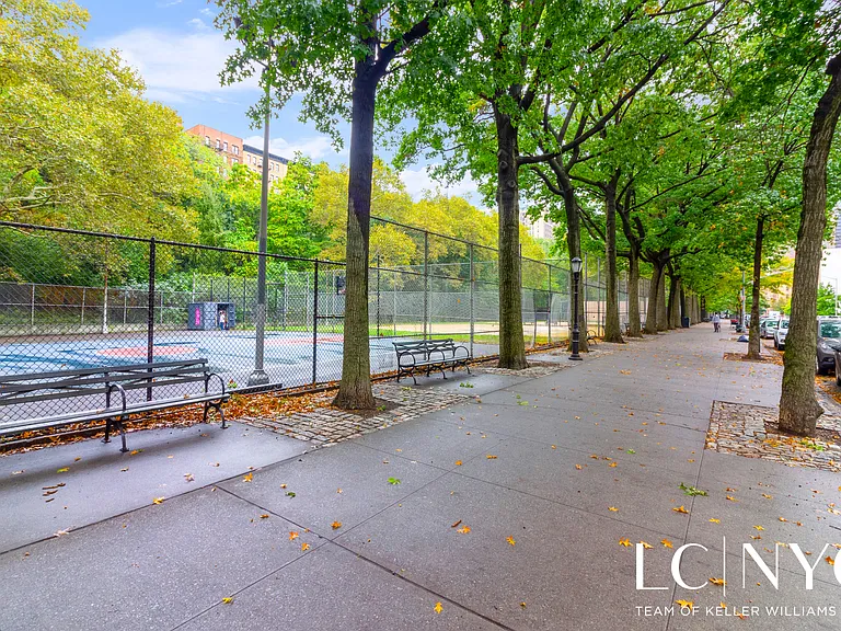 305 W 150th St #503 — Photo 19