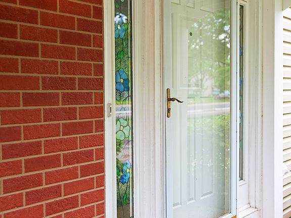 4th image of 9 S Stonington Dr #153