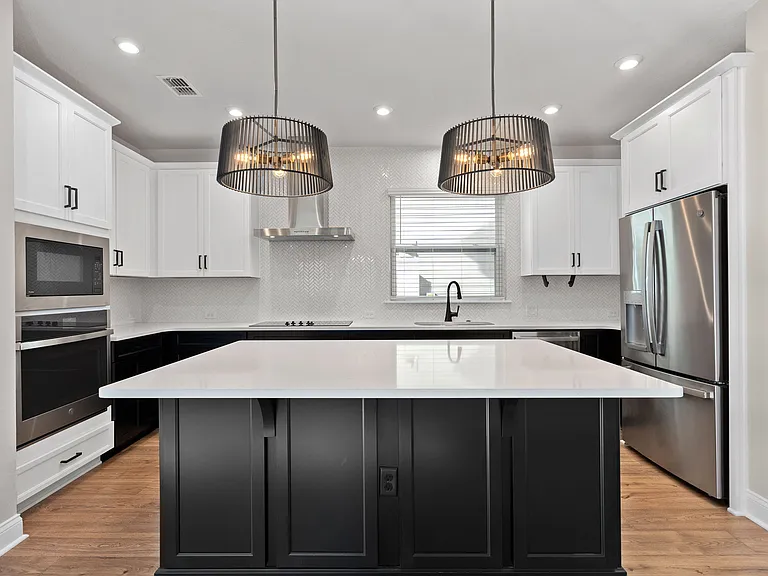 6504 Barnstorm Way — Photo 16
