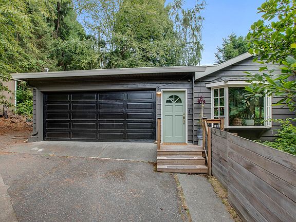 2nd image of 19519 55th Ave NE