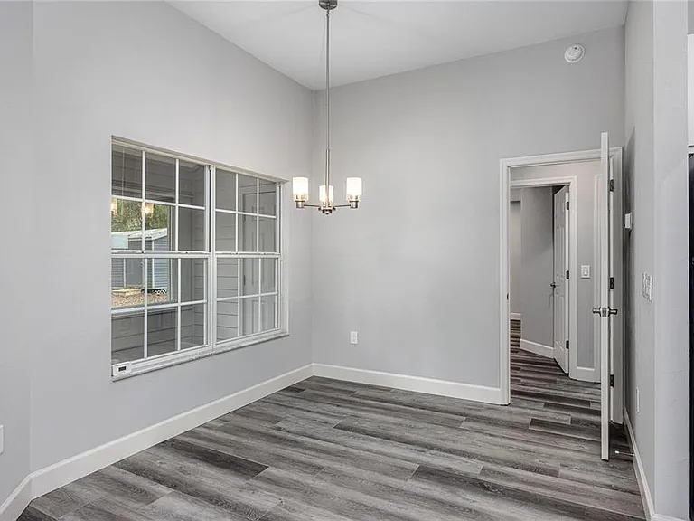 2103 SW 75th Ter — Photo 17