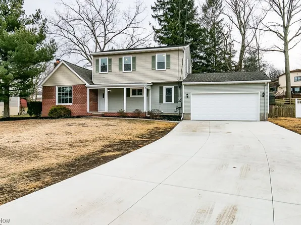 9490 Hoose Rd, Mentor, OH 44060
