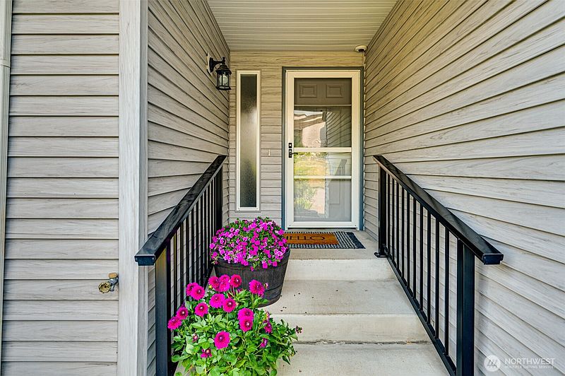 3rd image of 2217 NE 179TH Street #38