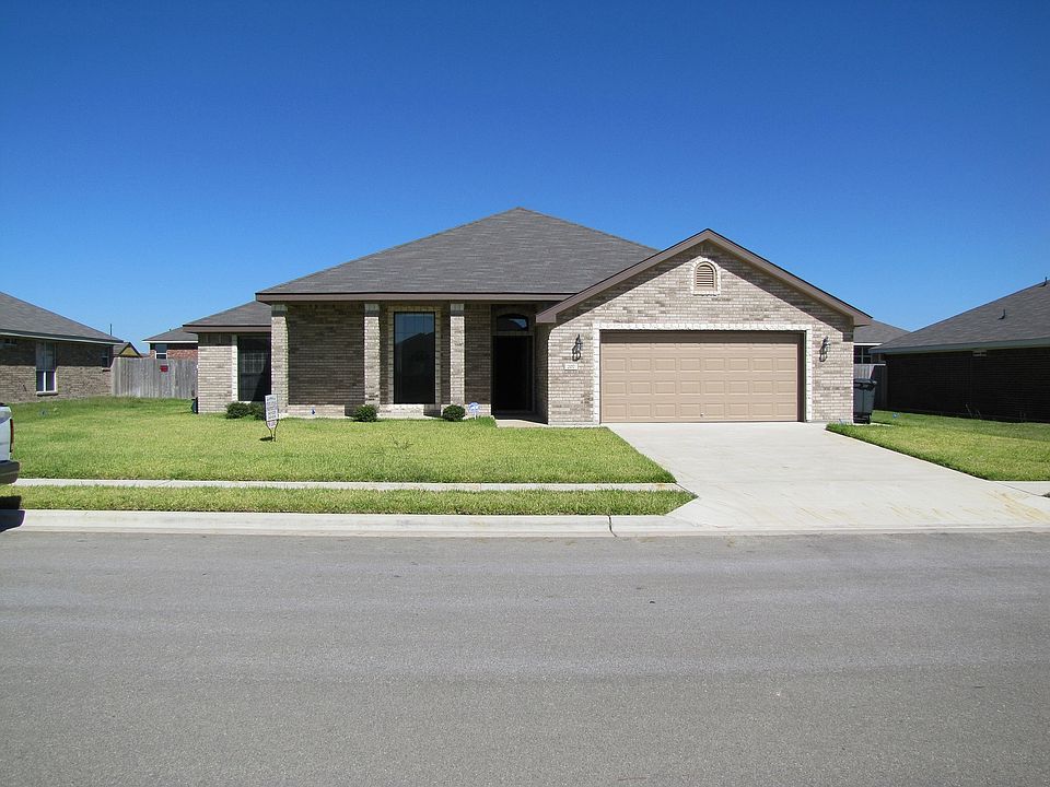1st image of 207 Sandra Sue Dr