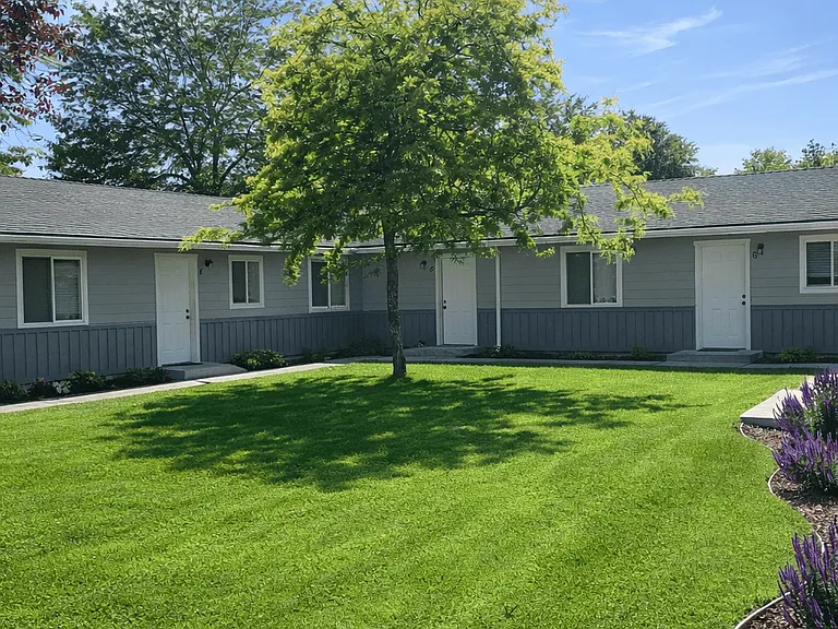 North Pine — Photo 19
