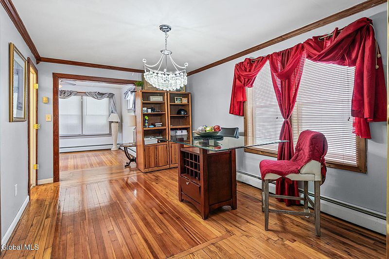 5th image of 1827 8th Street