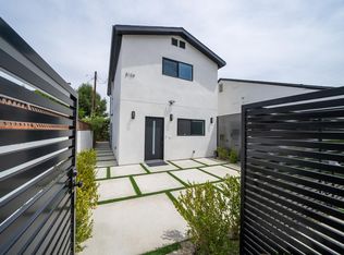 8104 Paso Robles Ave, Van Nuys, CA 91406