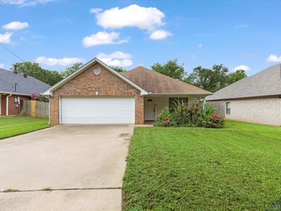 102 W Bingham Rd, White Oak, TX, 75693