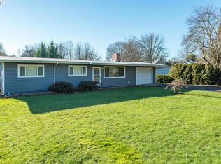 9460 SW Center St, Tigard, OR 97223