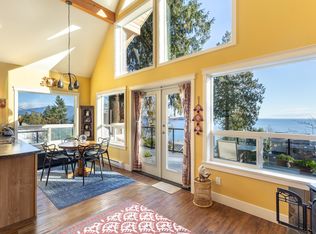 1051 Gower Point Rd, Sunshine Coast, BC V0N1V3