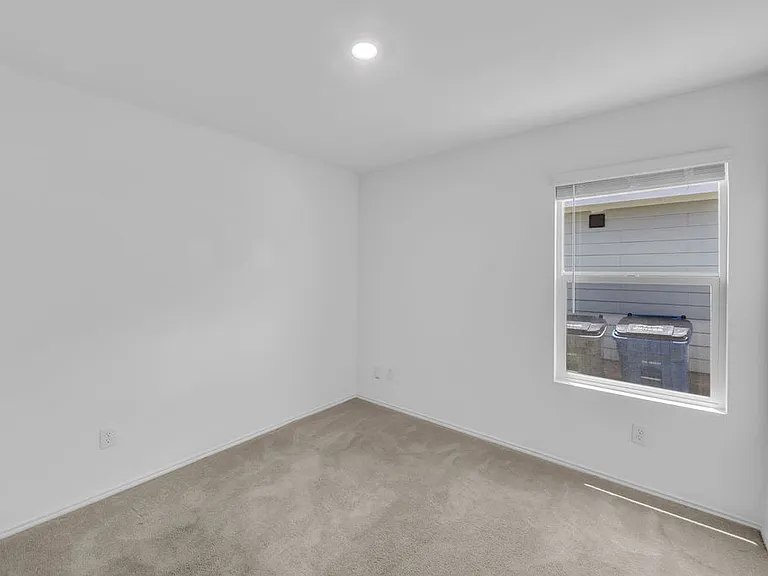 319 Ashbrook Way — Photo 18