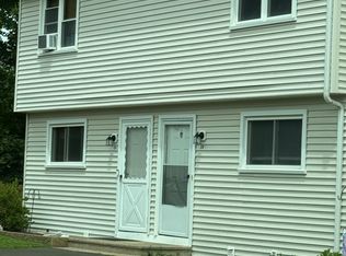 1081 New Haven Rd APT 13B, Naugatuck, CT 06770
