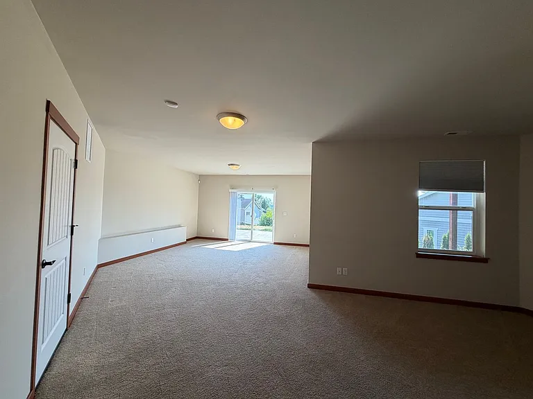 8212 72nd Pl NE — Photo 28