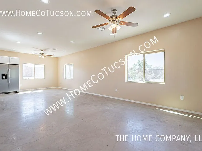 5704-5710 E Hermans Rd #5718 — Photo 16