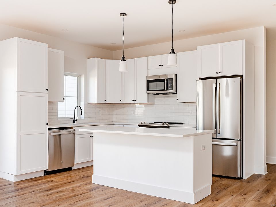 138 Post 138 Boston Post Rd East Lyme CT Zillow