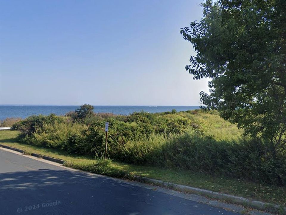 1st image of 1890 Lands End Road