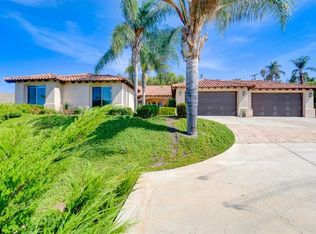 3020 Shale Rock Rd, Vista, CA 92084