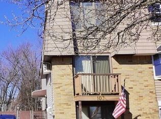 103 Moreland St, Staten Island, NY 10306