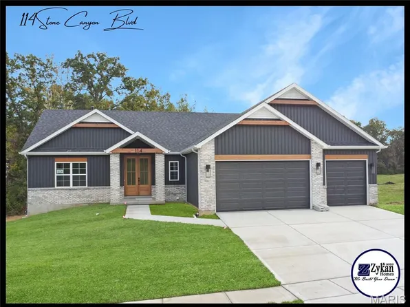 114 Stone Canyon Blvd, Foristell, MO 63348