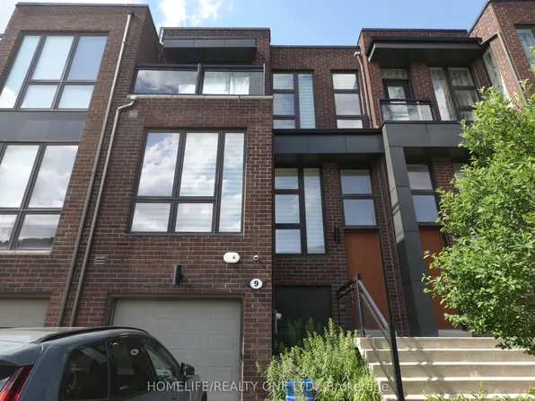 9 Cambray Rd, Vaughan, ON L4J 0K1
