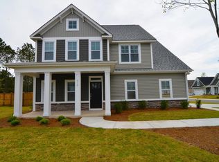 818 Riddick Ct, Wilmington, NC 28409