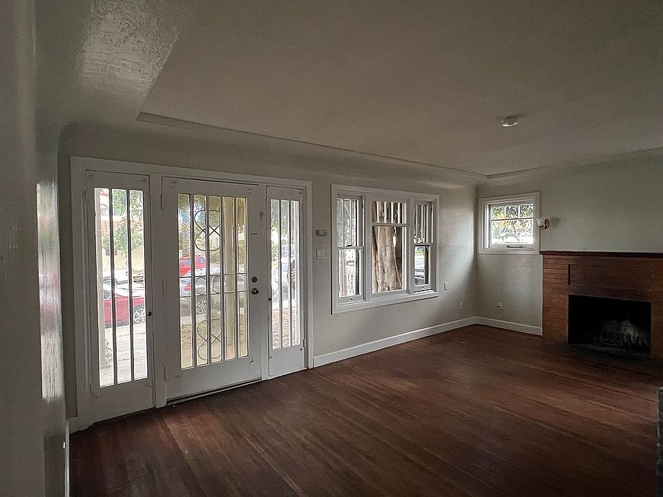 1st image of 406 Church Ave