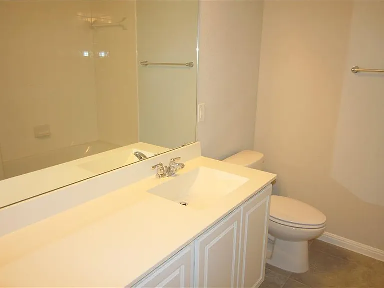11000 Bruneau Trl — Photo 15