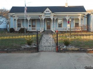 738 W 3rd St, Madison, IN 47250