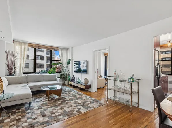 301 E 87th St APT 10D, Manhattan, NY 10128